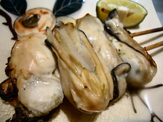 写真：牡蠣の串焼き＠竹宗