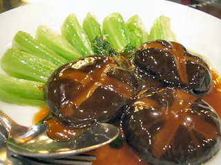 写真：青梗菜と椎茸の炒め＠香港海鮮飲茶樓